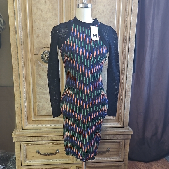 Missoni Dresses & Skirts - Missoni Vibrant Knit Patterned Dress with Black Textured Sleeves New Size 36 (0)